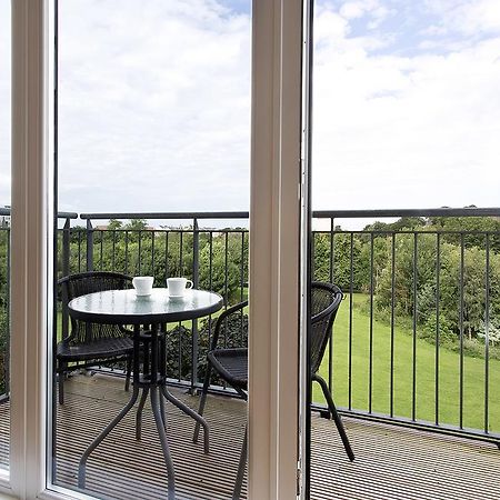 Lochend Park View Apartment إدنبرة الغرفة الصورة